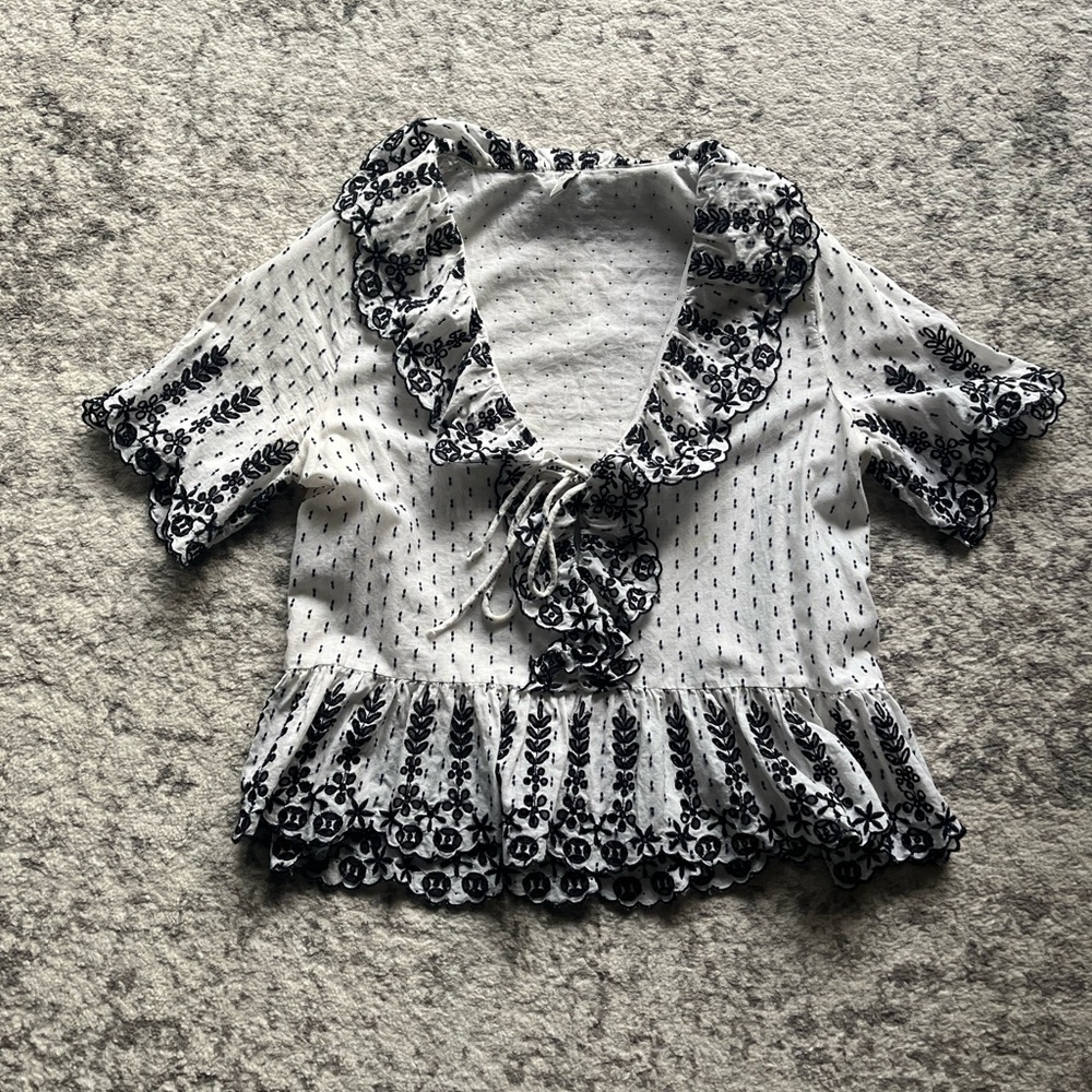 Zara Black and White Floral Crop Top